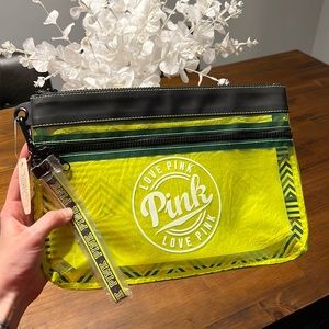 PINK by Victoria’s Secret Carrying Pouch